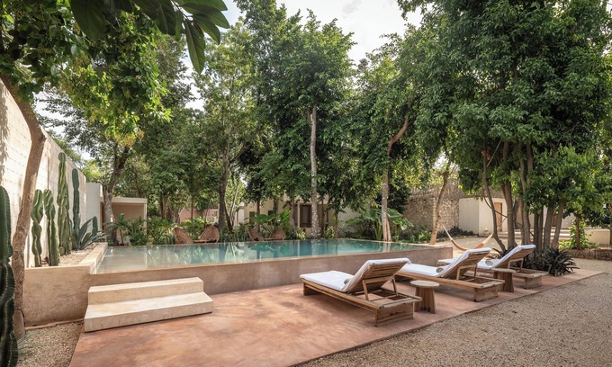 Espita Hotel | Experience Unmatched Comfort at Cedros Hotel Boutique