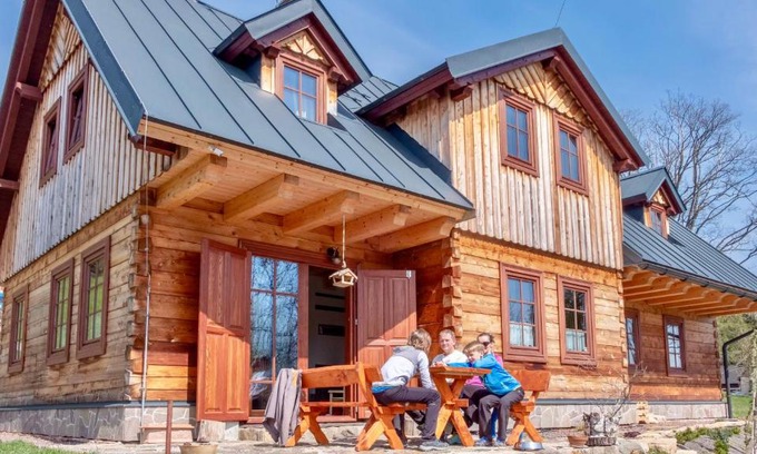 Janske Lazne Bed & Breakfast | Family-Friendly Retreat at Cedrovka - Rated 10/10!