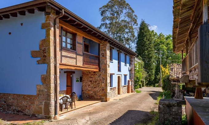 Cabranes Municipality Apartment | Celada 1 Rural Apartment: Oceanfront Retreat for Families
