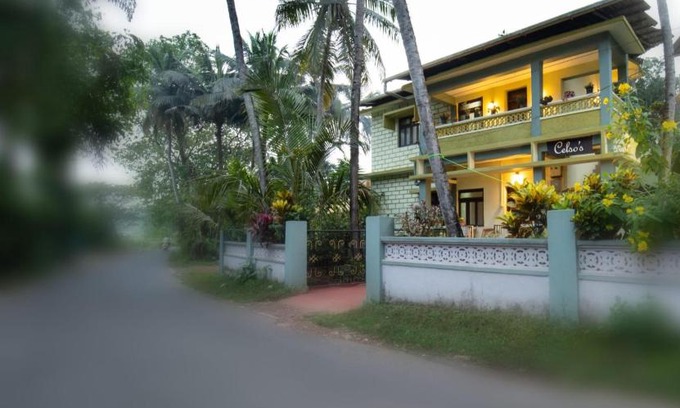Santa Cruz House | Guest Rated Celso's Home Stay with Breakfast & Family Care