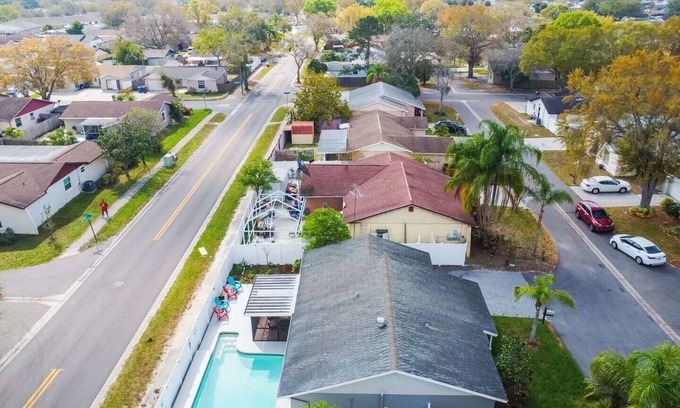 Timberlane Woodlake House | Explore Tampa: Prime Location with Family-Friendly Amenities