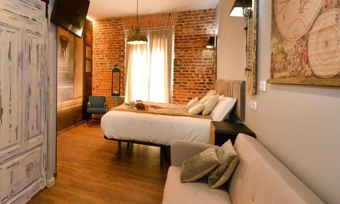 Santander House | Outstanding Centersuite Santander: Rated 9.6/10 with Spa Access