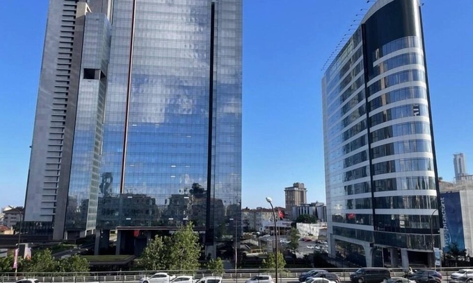 Mecidiyekoy Apartment | Convenient Şişli Flat Near Trump Towers with Full Amenities