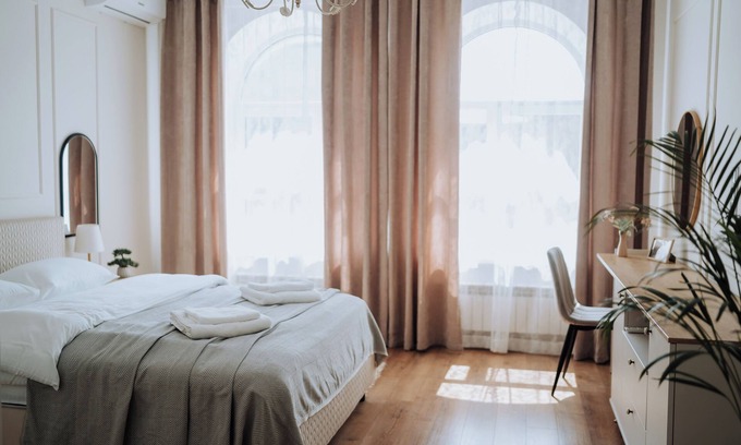 Riscani Apartment | Central 2BR on Petru Movilă – Walk to It All