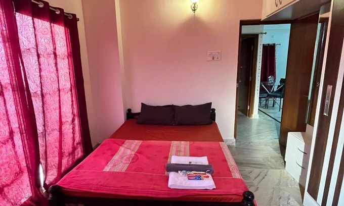 Lakdi Ka Pul Apartment | Central Abode: Ideal Location in Hyderabad for Easy Transit