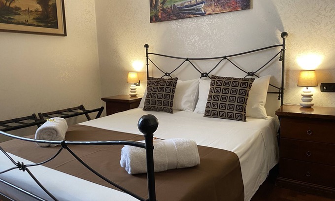 San Giovanni Apartment | Modern Apartment Near Colosseum with Free WiFi & Spa