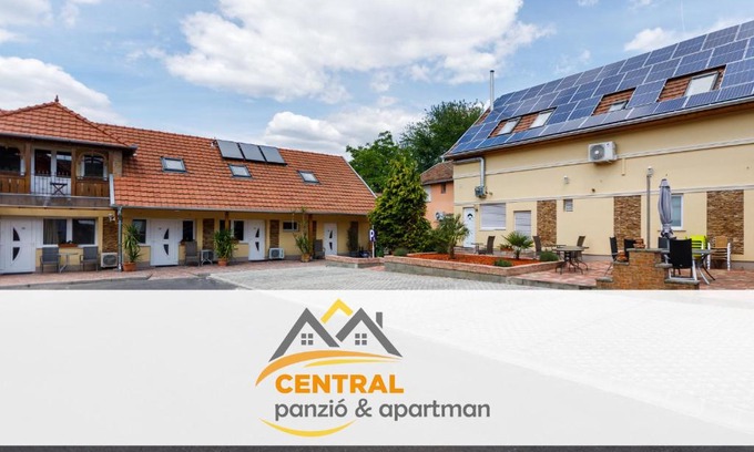 Gyula Apartment | Pet-Friendly Central Apartman with Breakfast Included