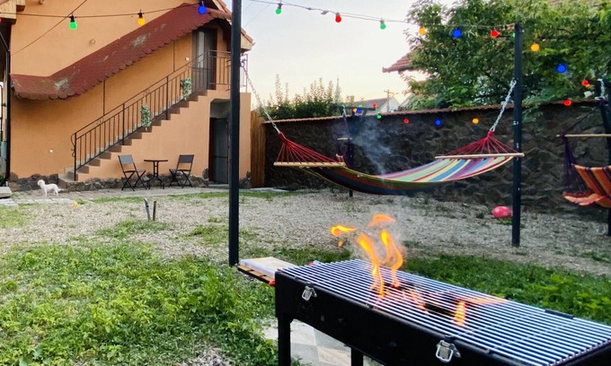 Blaj Apartment | Central Apartment with Garden in Blaj