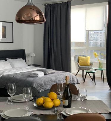 Maliyevtsy Apartment | Ideal Central Apartments with Oceanfront Views & Pet-Friendly