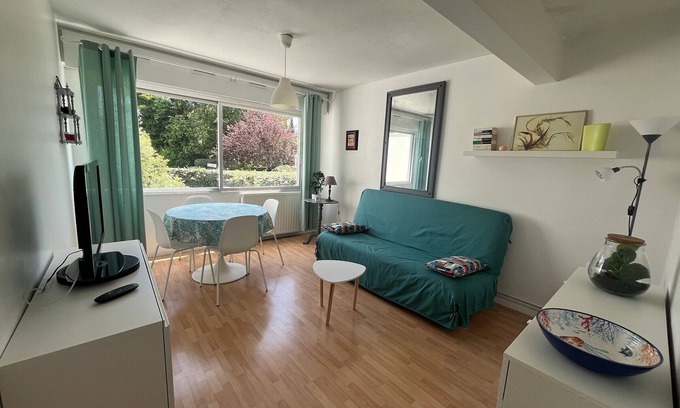 Arcachon Apartment | Cozy Apartment Arcachon for 4 with Spa and Breakfast