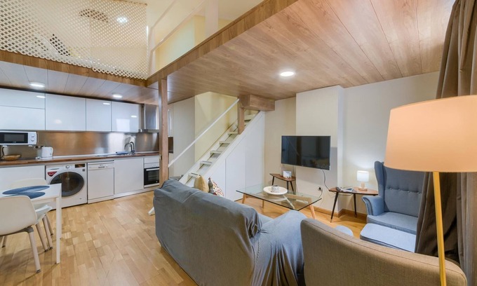Ensanche Centro Apartment | Bright and Cozy Penthouse with Ocean View for 4 Guests