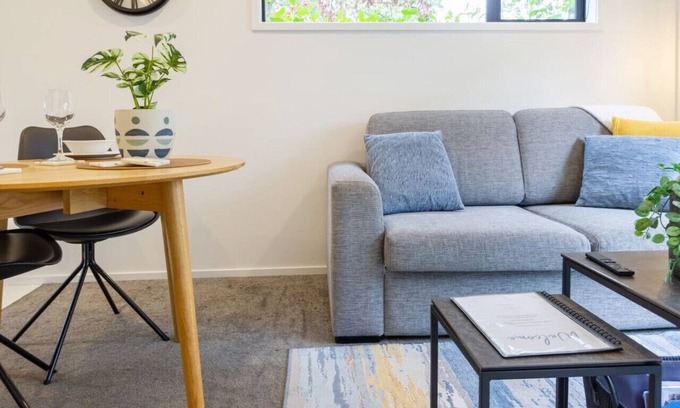 Christchurch City Centre House | Central City - Urban Oasis with Pet-Friendly Amenities