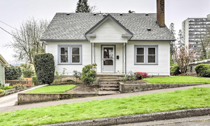 Market District House | Guest Rated 9.3: Central Eugene House with a Lovely Yard