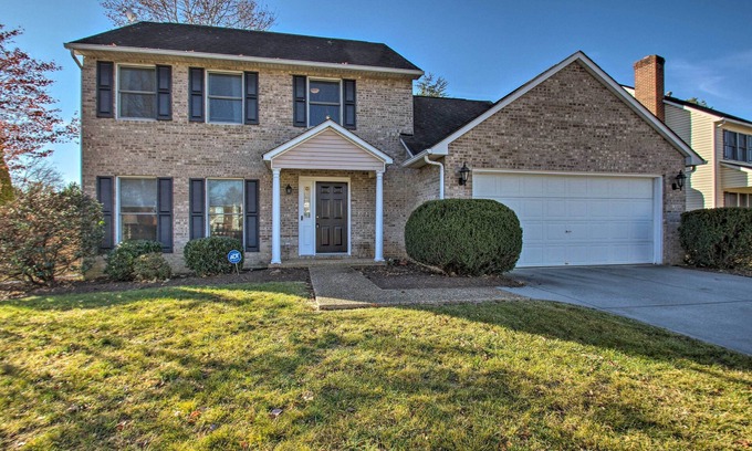 Harrisonburg House | Family-Friendly Harrisonburg Home with Fenced Yard & Kitchen