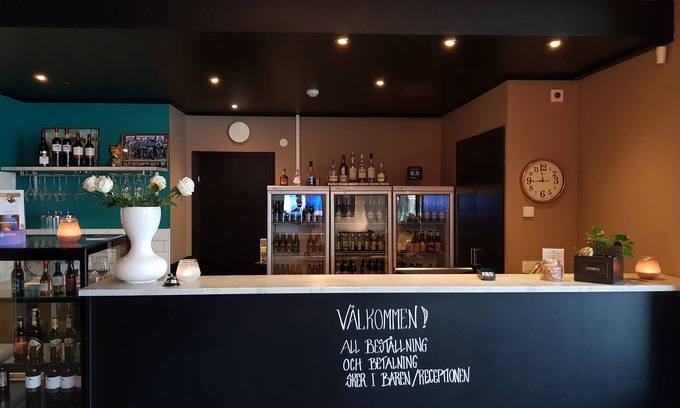 Vetlanda Hotel | Central Hotellet Vetlanda: Family-Friendly with Spa Access
