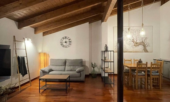 Jaca Apartment | Comfortable Apartment Jaca: 2 Bedrooms for Family Getaways
