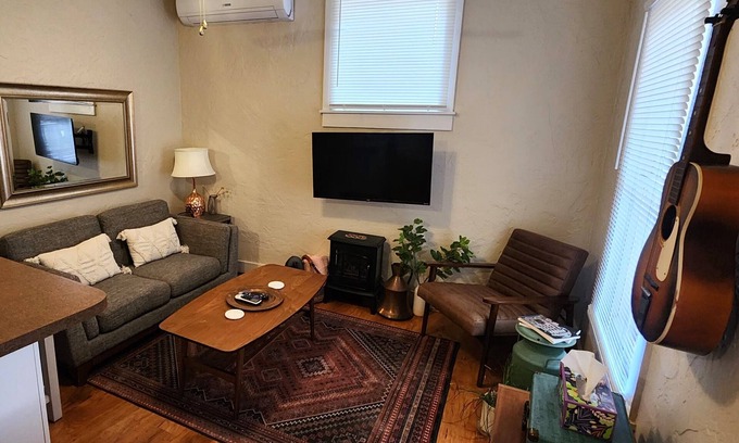 Bisbee Apartment | Prime Location with Breathtaking Views - Unit 2