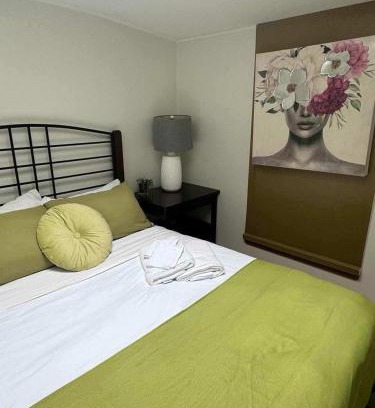 North End Apartment | Central Location Cozy and Well-Equipped, Unit #3
