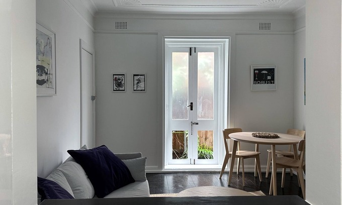 Manly Apartment | Convenient Manly Apartment Steps from the Wharf & Ocean Views
