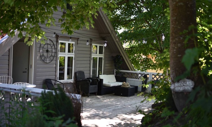 Stavanger House | Central Nicolas Apartment Nr6 in Stavanger - Pet Friendly Stay