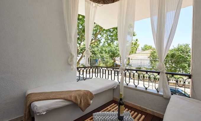 Cascais Apartment | Guest Rated 10/10 - Central Oasis Apartment in Portugal
