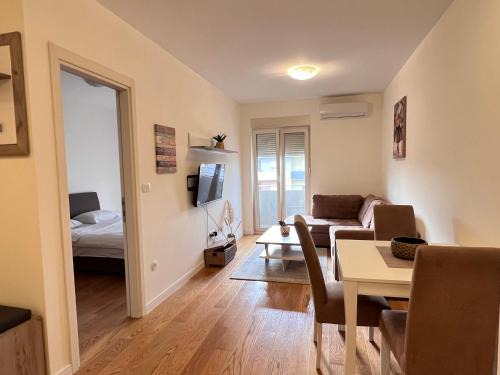 Podgorica Apartment | Central Point Apartment 59: Guest Rated Perfect 10