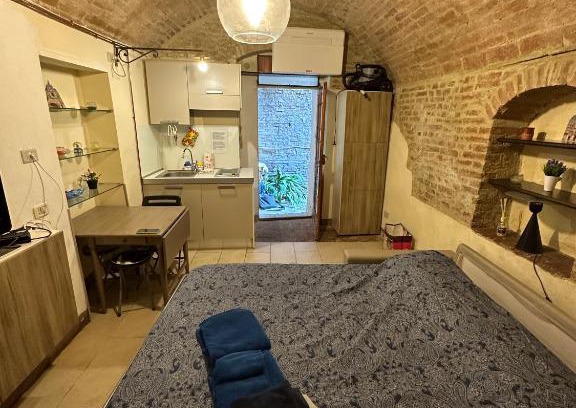 Siena Historical Center Apartment | Pet-Friendly Central Studio Apartment - Guest Rated 10/10