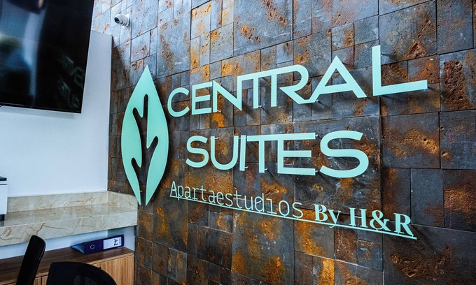 Villeta Apartment | Central Suites by H&R