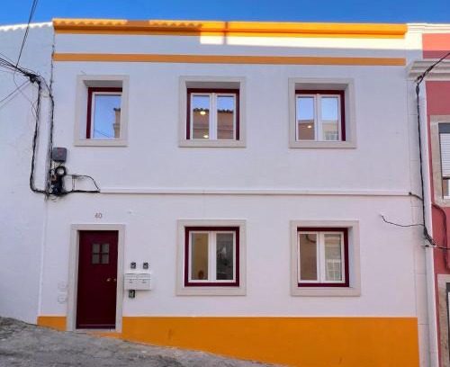 Setubal Apartment | Central & Sunny Apt 10m to Beach, By TimeCooler