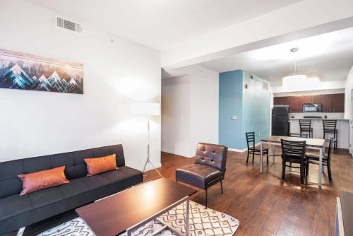 Greeley Apartment | Central Urban Stay with Gym