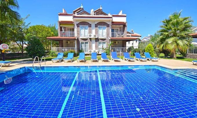 Hisaronu Apartment | Ideal 2-Bed Apartment in Hisaronu Center with Free Wifi