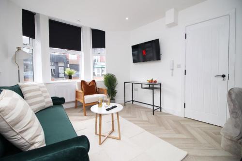 Gabalfa Apartment | Ideal 2 Bedroom Retreat in the Heart of the City