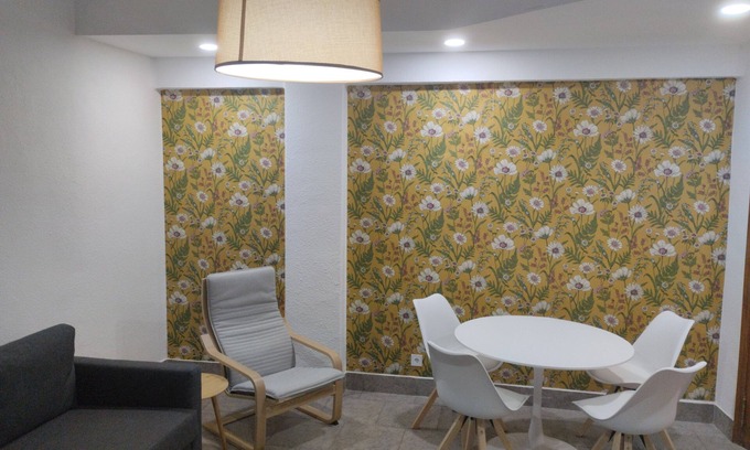 Abena Apartment | Centrally located and equipped apartment