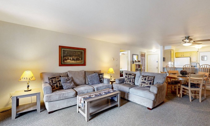 McCall Condo | Cozy Condo with Gas Grill & Fireplace - Walk to Town/Lake