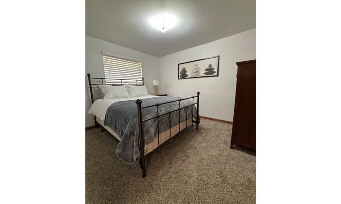 Brownstown Condo | Inviting Centrally Located Duplex with Breakfast & Family Amenities