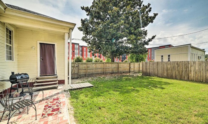 Richmond House | Ideal Richmond Home with Yard, Patio & 9.7 Guest Rating