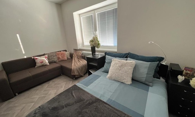 Polny Kesov Apartment | Pet-Friendly Retreat at Centre Point for Your Next Getaway