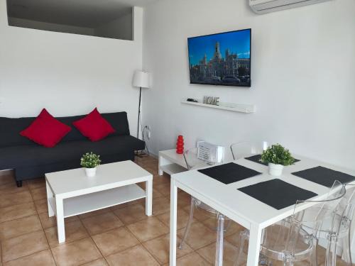 Pueblo Nuevo Apartment | Guest Rated 8.7: Centro Capital Wizink Feria for Families