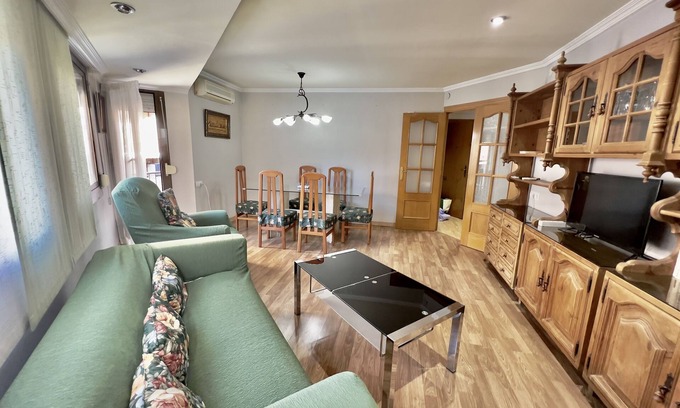 Sant Blai Condo | Family-Friendly Stays at Centro Alicante for Memorable Getaways