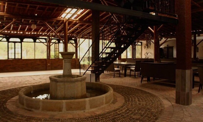 Nilo Hotel | Family-Friendly Centro Vacacional Villa Laura with Pool Access