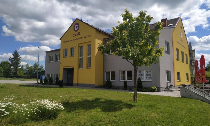 Novy Oldrichov Hotel | Discover Centrum pro vzdělávání a kulturu with Hot Tub