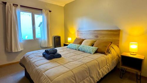 San Carlos de Bariloche Apartment | Comfort & Connectivity Near the Lake and City Center