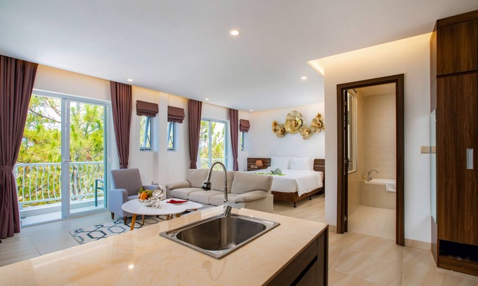 Da Lat Hotel | Elegant CEREJA Hotel & Resort Da Lat: Spa, Dining & More