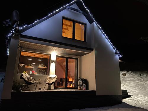 Jelesnia Ski Chalet | Cozy Cerla Korbielów: Top-Rated Oceanfront Retreat
