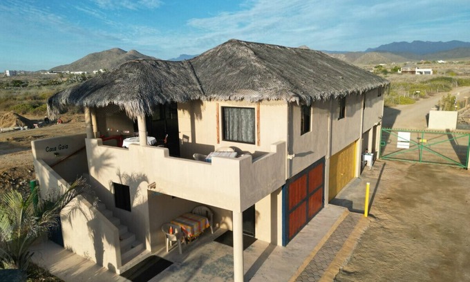 Cerritos House | Tranquil Cerritos Beach Palace Studio with Oceanfront Views