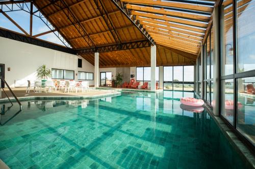 Capao Alto Hotel | Discover Comfort at Cerro Azul Hotel Fazenda - Pet Friendly!