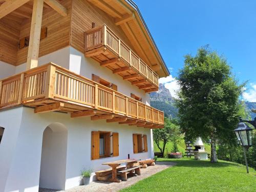 Villagrande Apartment | Child-Friendly Retreat at Cesa de Conesel - Rated 9.6/10