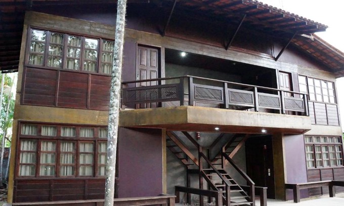 Macapa Hotel | Discover Ceta Ecotel: 4-Star Stay with Pool & Dining
