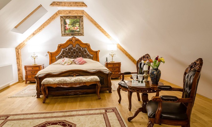 Sibiu Old Town Villa | Unforgettable Stay at Cetatea Medievala - 4-Star Excellence