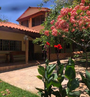 Tres Marias House | Family-Friendly Getaway at Chácara Aconchego - 9.7 Rated